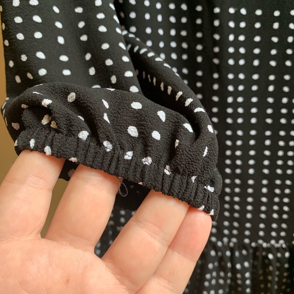 Polka Dot Shift Dress - Picture 4 of 8